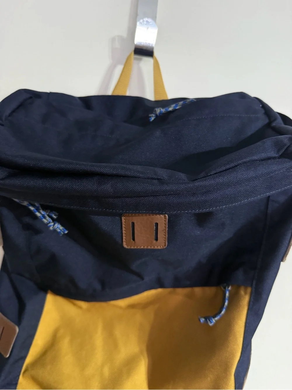 EUC Patagonia Toromiro 22L Pack Navy Yellow Backpack School Work Gym Travel